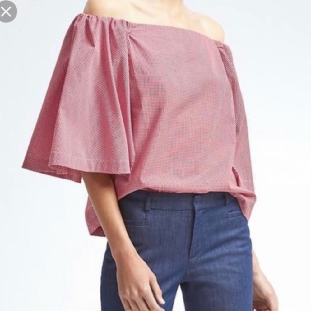 Banana republic off the shoulder gingham top.